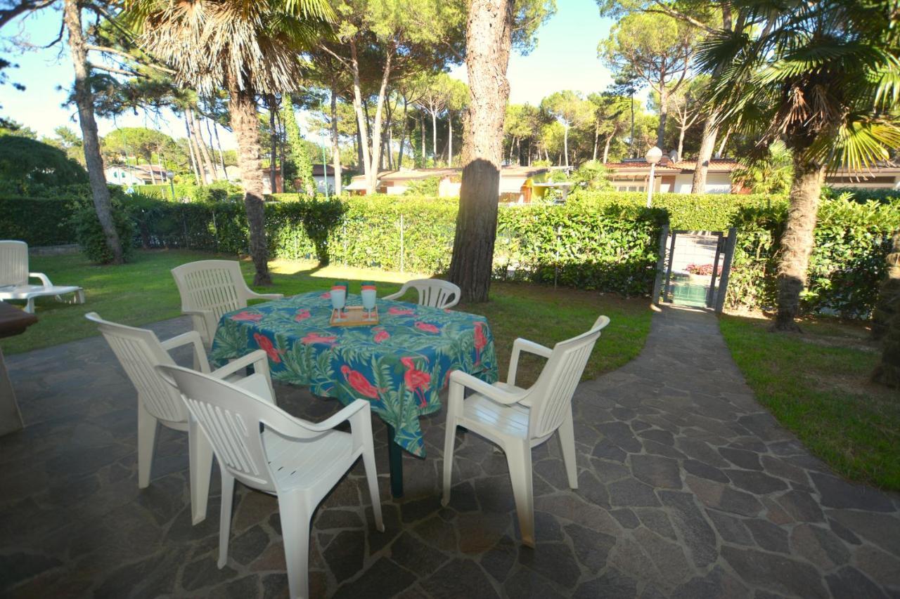 ליגננו סביאדורו Villa A Lignano Con 2 Camere E Giardino מראה חיצוני תמונה